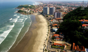 Itanhaém, litoral Sul de São Paulo - Conserto de cadeiras de praia